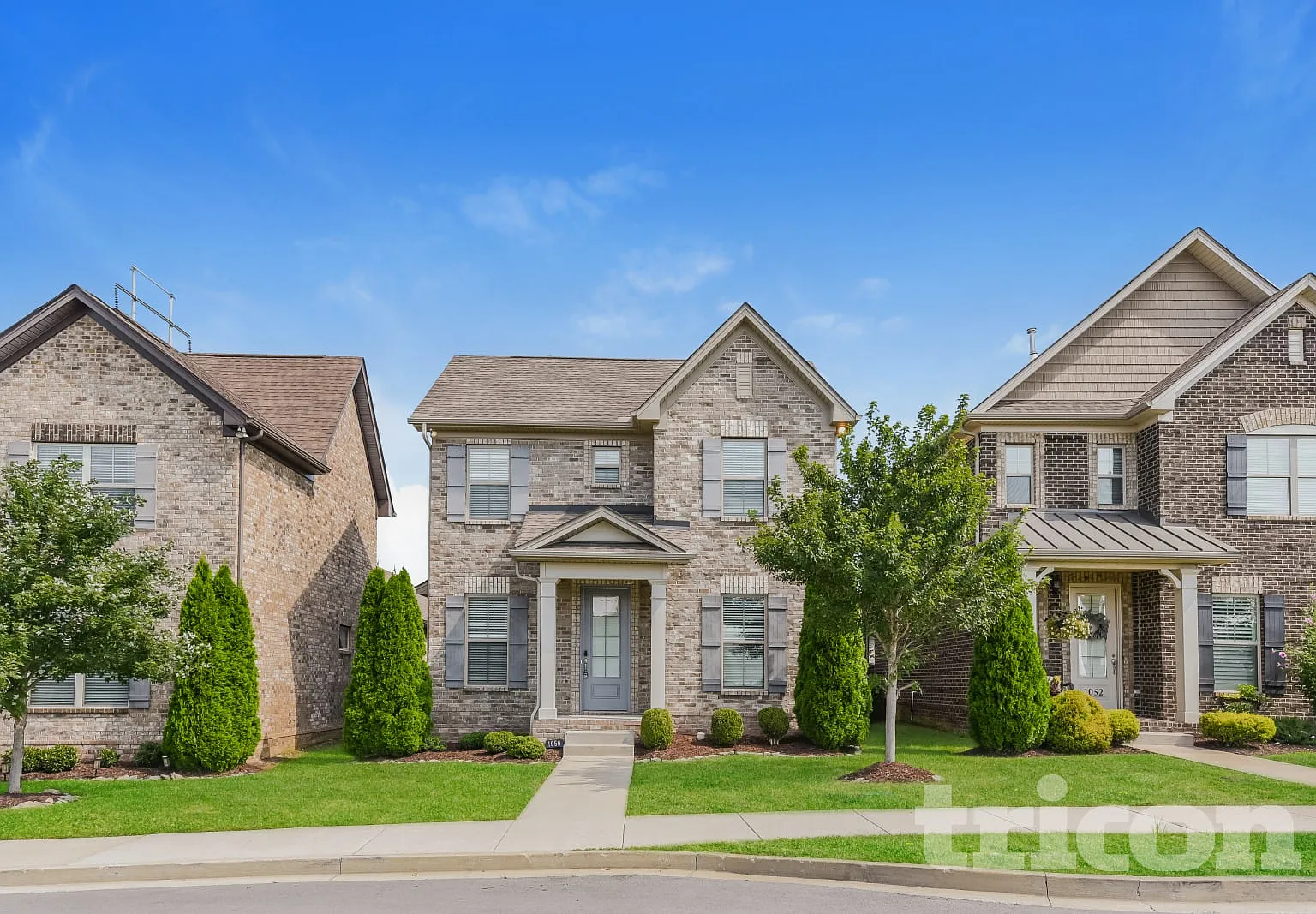1050 Paddock Park Cir Gallatin TN — Photo 1