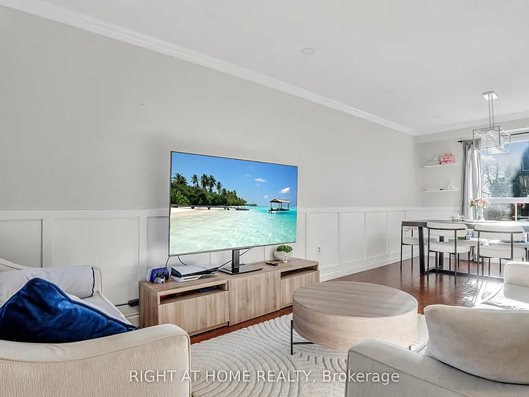 27 Melborne Ct — Photo 3