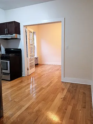 Rented by Hillel Realty Group | media 12