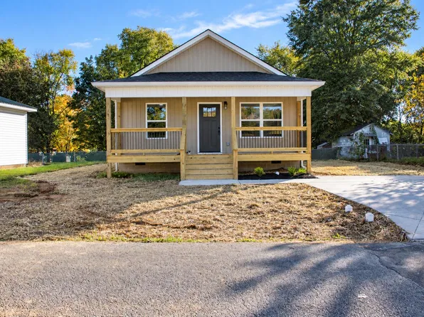 810 Cedar Dr SE, Cleveland, TN 37323