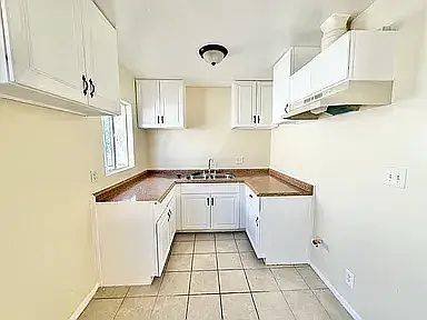 1st image of 2613 W Imperial Hwy APT 4
