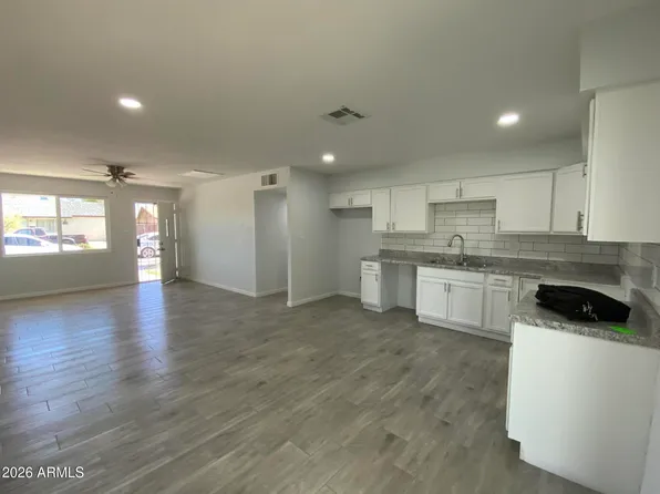 5836 N 64TH Avenue, Glendale, AZ 85301