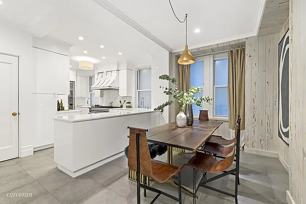 Sold by Corcoran | media 6