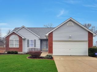 679 Ridgepoint Dr, Monroe, OH 45050