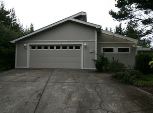 467 Sherwood Loop, Florence, OR 97439