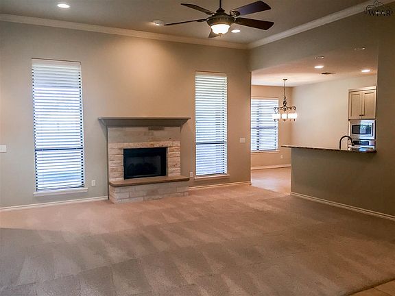 5th image of 4160 Candlewood Cir