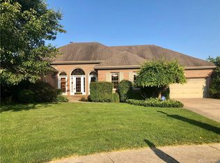 116 Mendy Ct, Englewood, OH