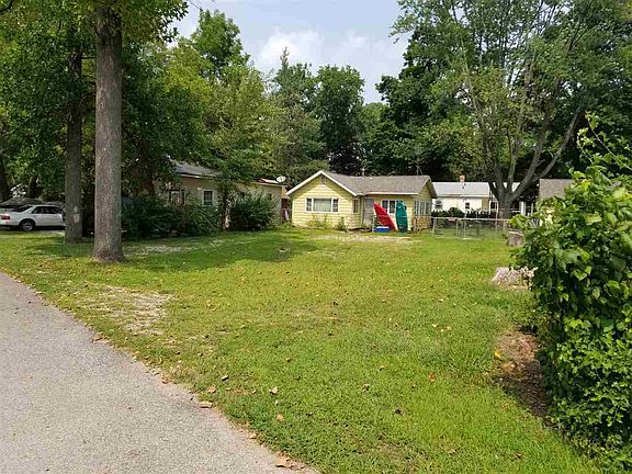 2nd image of 12346 N Kings Dr