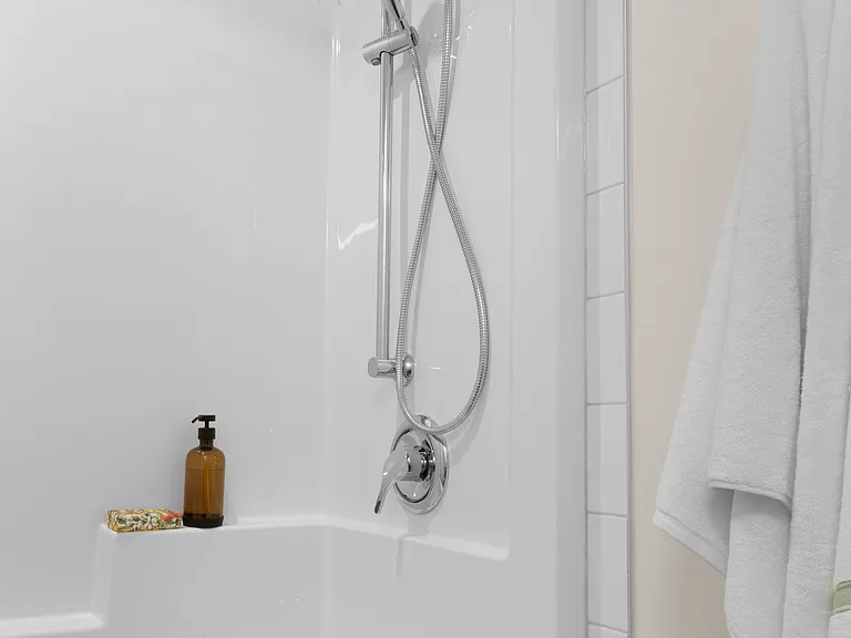 300 Rankin Dr — Photo 30