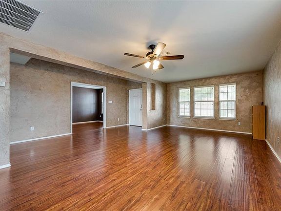 5th image of 4008 Bay Springs Ct