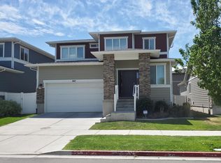 847 W Presidio Dr, Midvale, UT 84047