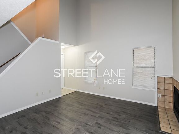 2nd image of 1543 Sunrise Ln