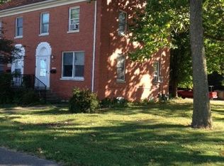 710 Pacesetter Dr, Rantoul, IL 61866