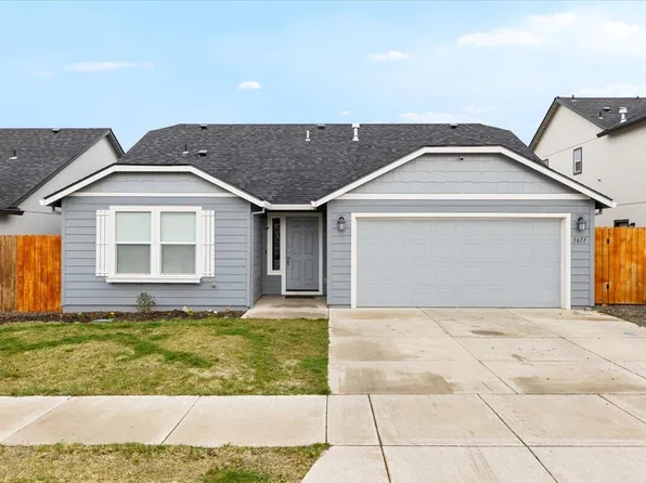 3671 Durst St, Medford, OR 97504