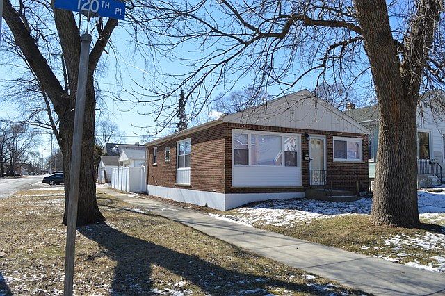 1st image of 2141 120th Pl