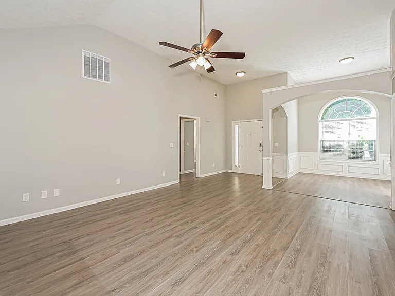 615 Waltman Point Pl — Photo 5