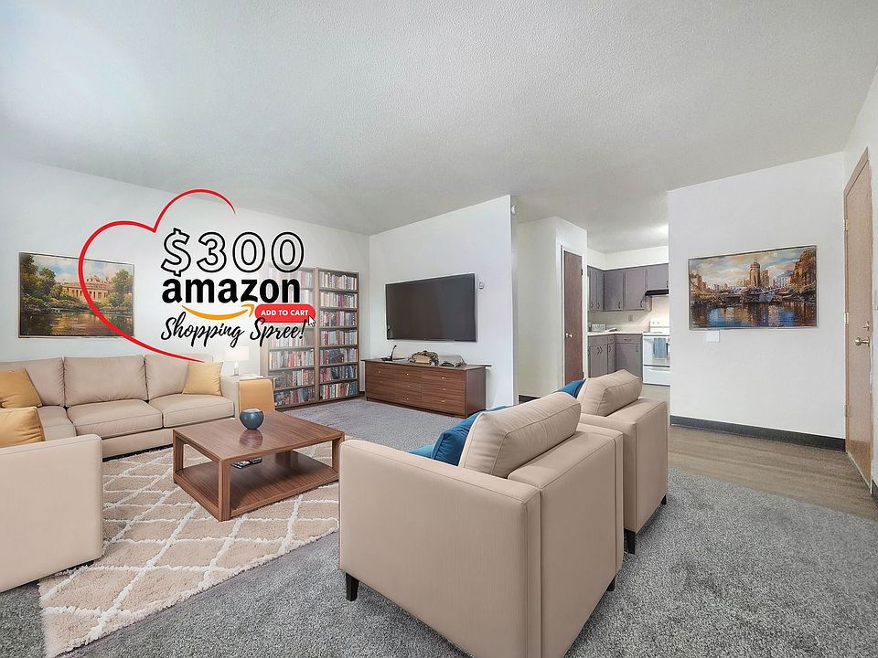 1st image of 904 Thomas Ave NE #1