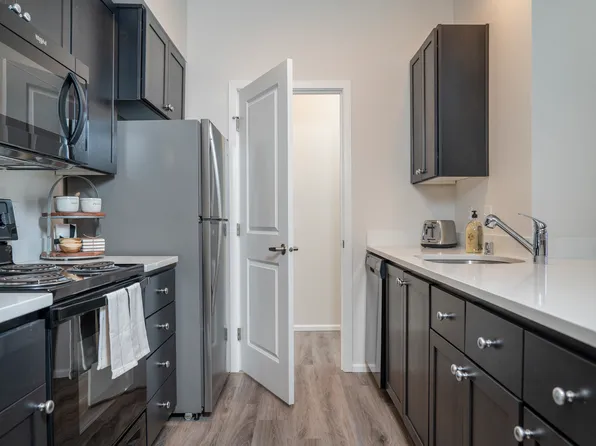 1500 Orchard Apartments