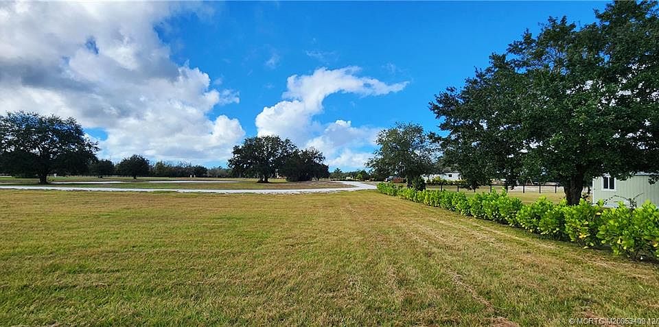 13th image of this home