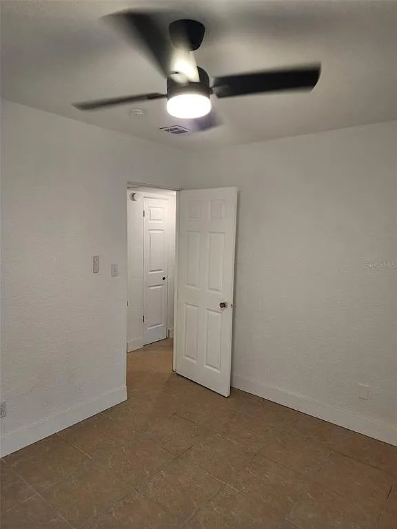 2 bed, 1.5 bath, 970 sqft, $2,100 — Photo 4