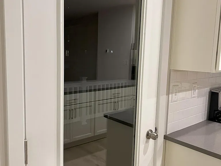 114 Continental Way — Photo 14
