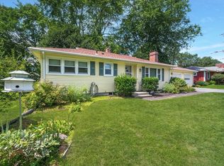 46 Wildwood Ave, Springfield, MA 01118