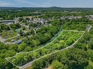 301 W Everett St, Sparta, TN 38583