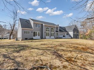30 Anne Rd, North Andover, MA 01845