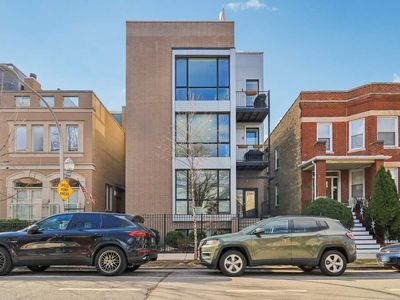 2343 W Lyndale St UNIT 2, Chicago, IL, 60647