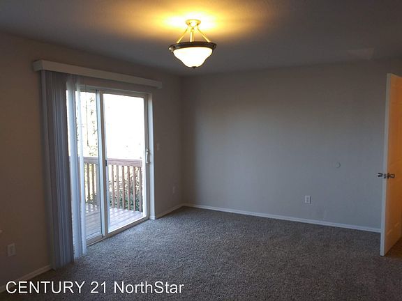 5th image of 5702 NE 135th Ave