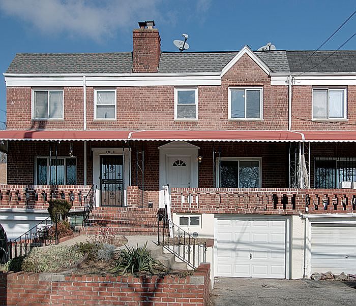 1st image of 22815 141st Ave