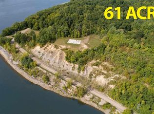 2134 River Rd, Melrose, NY 12121