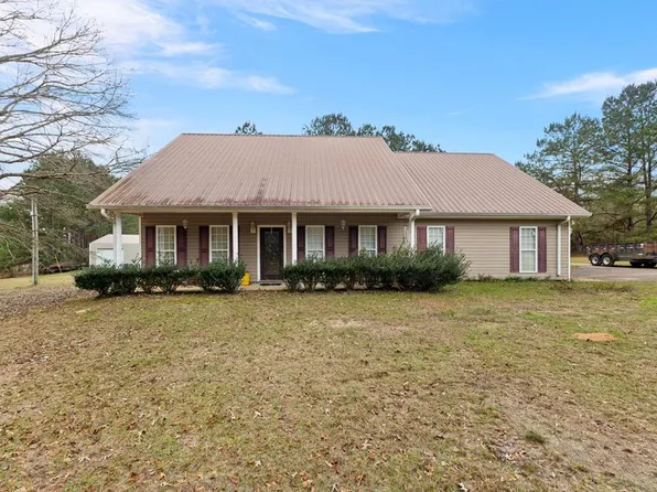 9 Albert Odom Dr, Poplarville, MS 39470
