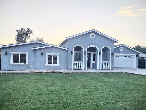4th image of 3780 La Hacienda Dr