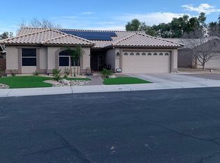 5910 W Blackhawk Dr, Glendale, AZ 85308