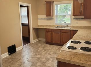 1419 N 31st St, Omaha, NE 68131