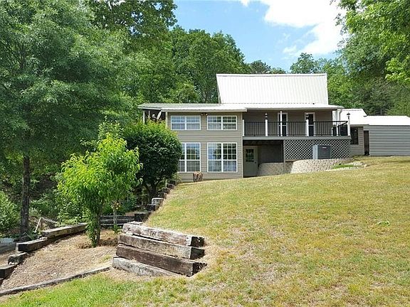 2nd image of 22 Etna Loop