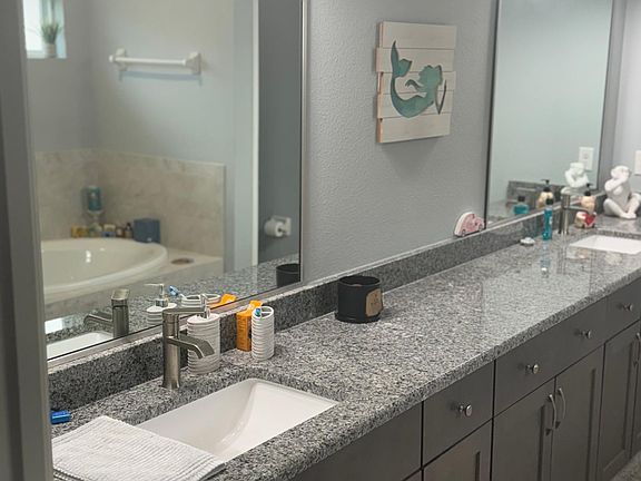 4th image of 3074 Silvermines Ave #1