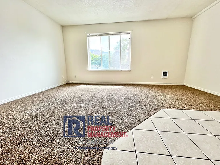 4361 Opal Ave — Photo 9