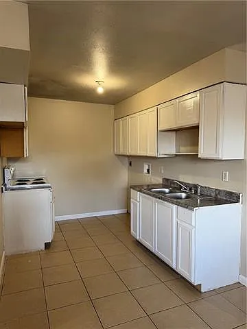 2 bed, 1.0 bath, 1000 sqft, $1,200 — Photo 4