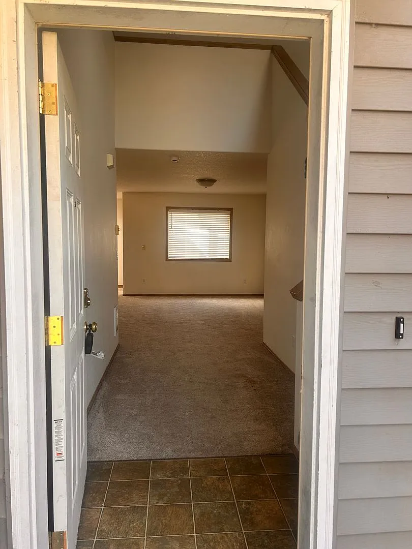 Charming Battle Ground Two-Story Home with Fenced Backyard! — Photo 2