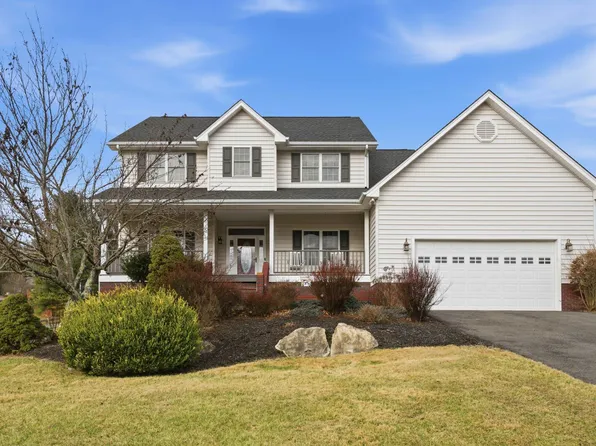 408 Cedar Orchard Dr W, Blacksburg, VA 24060