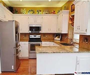 3rd image of 4222 N 152nd St