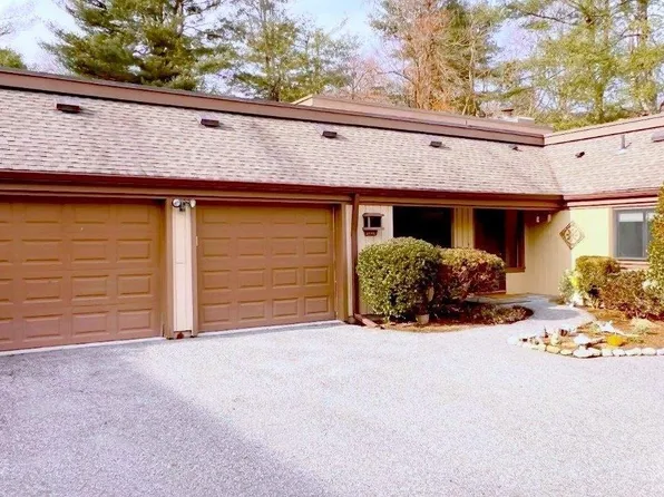 269 Heritage Hills #E, Somers, NY 10589