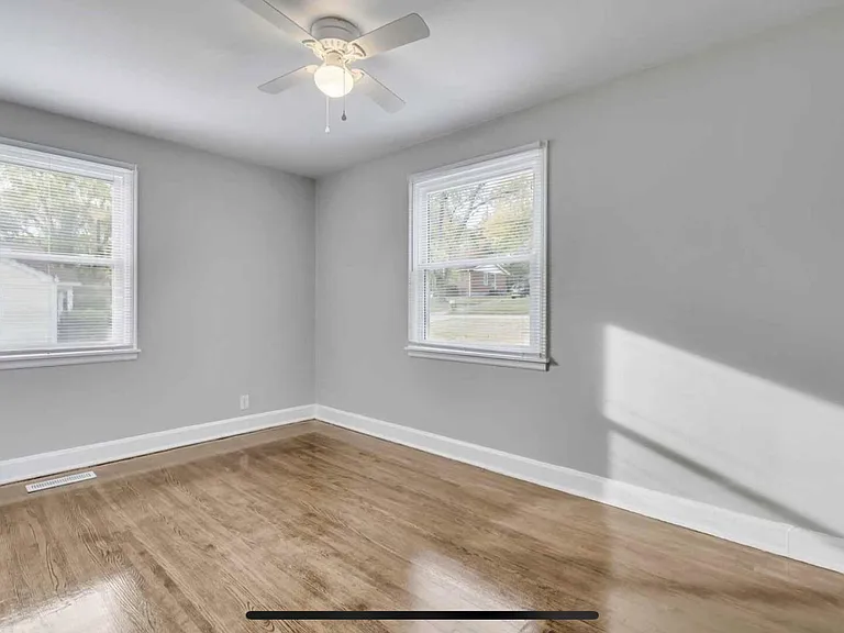 2929 Teakwood Dr — Photo 12