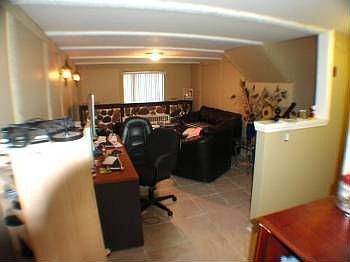 4th image of 184 Vincent Dr