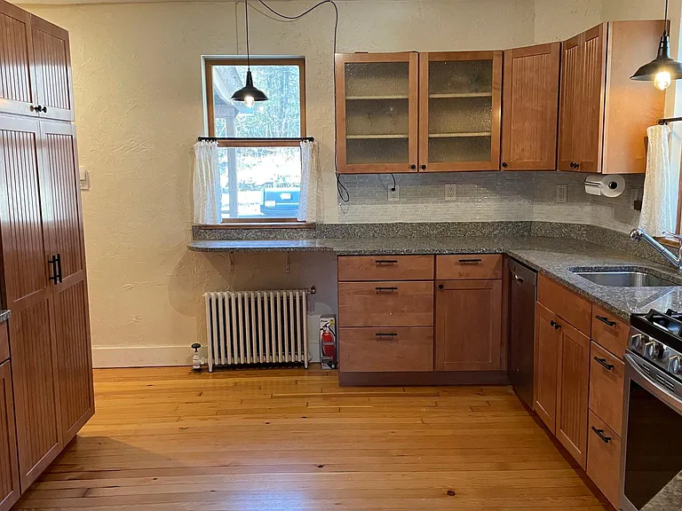 135 Sholam Rd — Photo 12