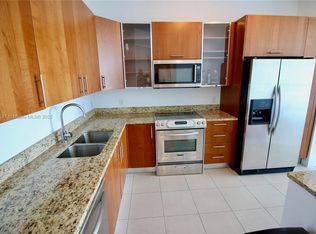 1945 S Ocean Dr APT 707, Hallandale, FL 33009
