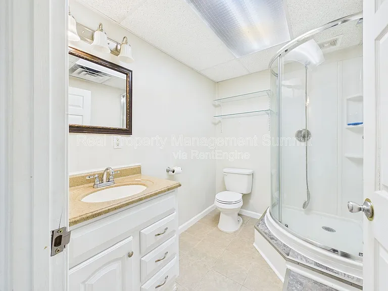 2501 N Augusta St #A — Photo 8