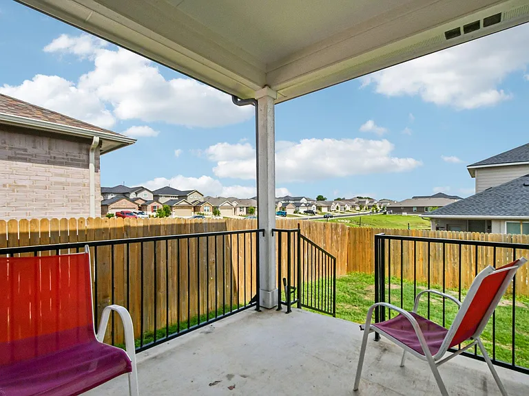 405 Mais Dr — Photo 21